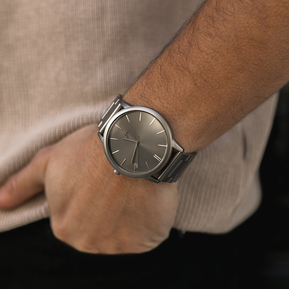 Reloj Valkur modelo Rurik acero gris oscuro
