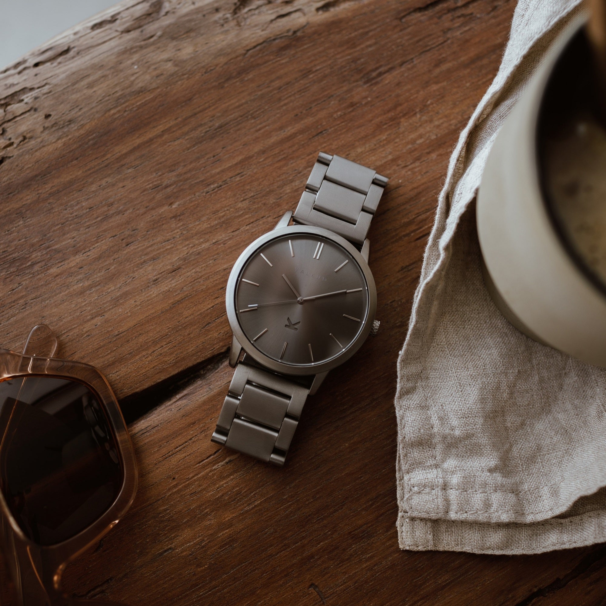 Reloj Valkur modelo Rurik acero gris oscuro
