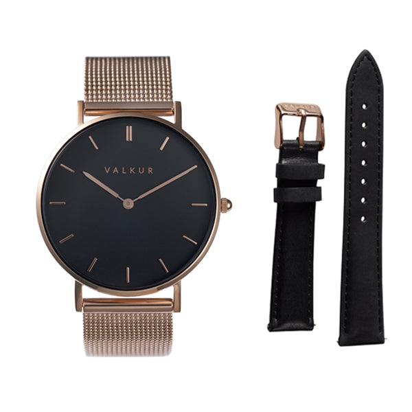 Reloj Valkur para mujer modelo Lena con correa de acero trenzado y caja de acero negro y dorado
